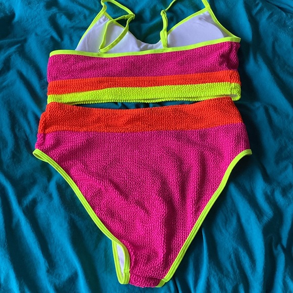 THREE XL Shein Bathing suits - Picture 3 of 7